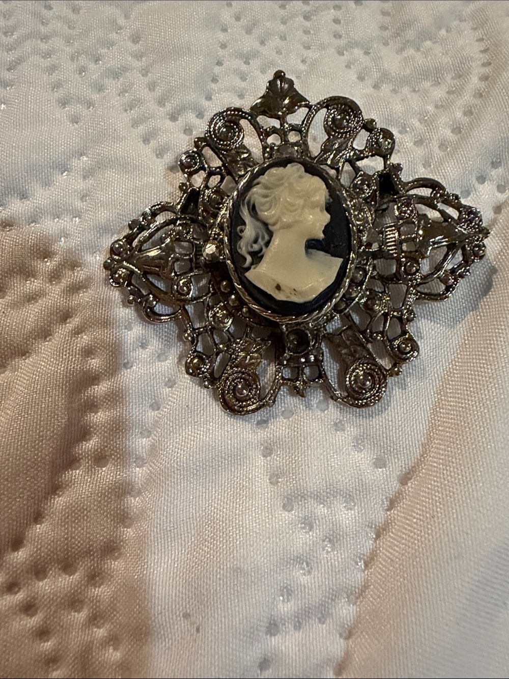 Vintage-Style Black and Ivory Cameo Brooch